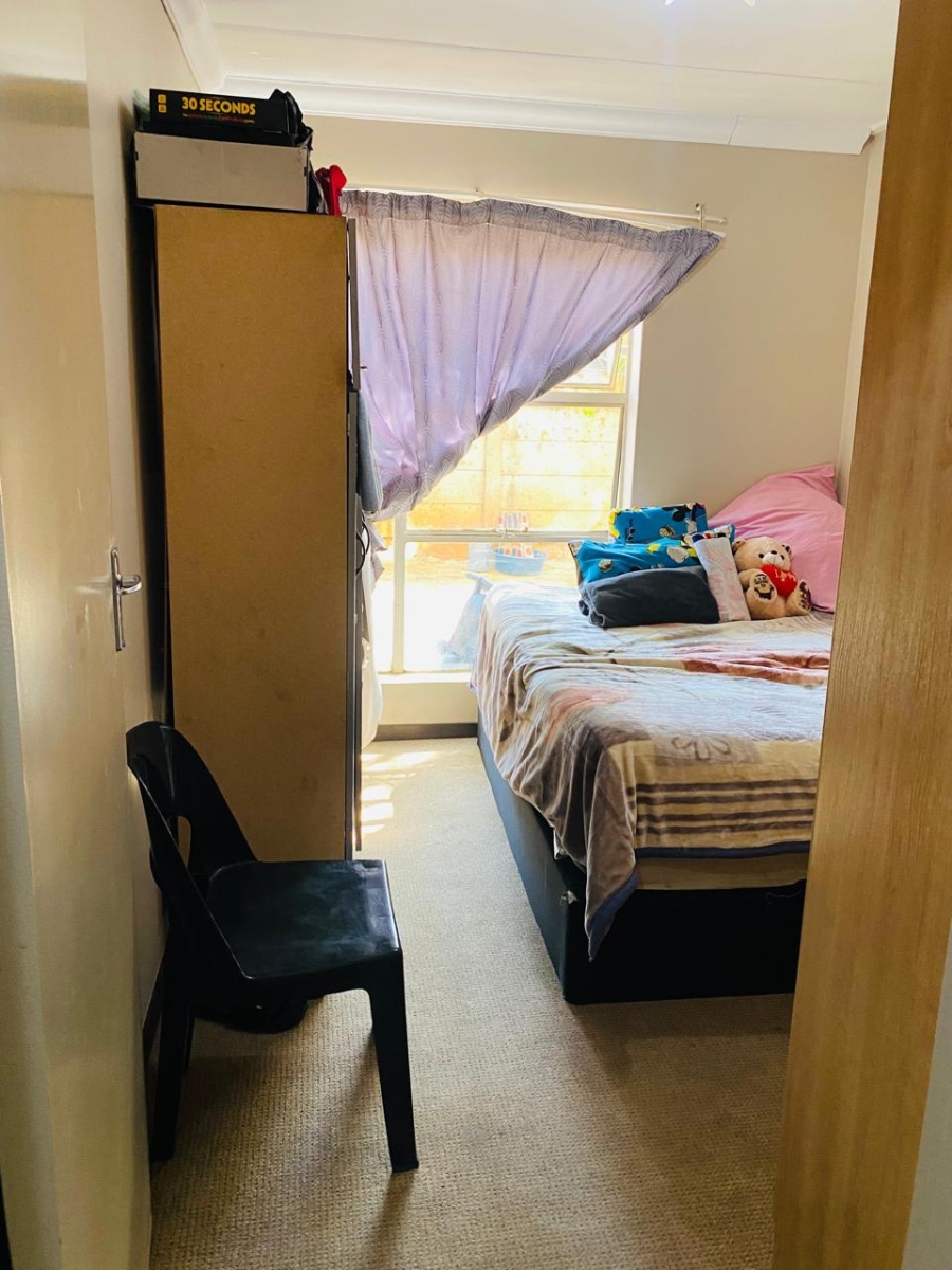 3 Bedroom Property for Sale in Geelhoutpark North West